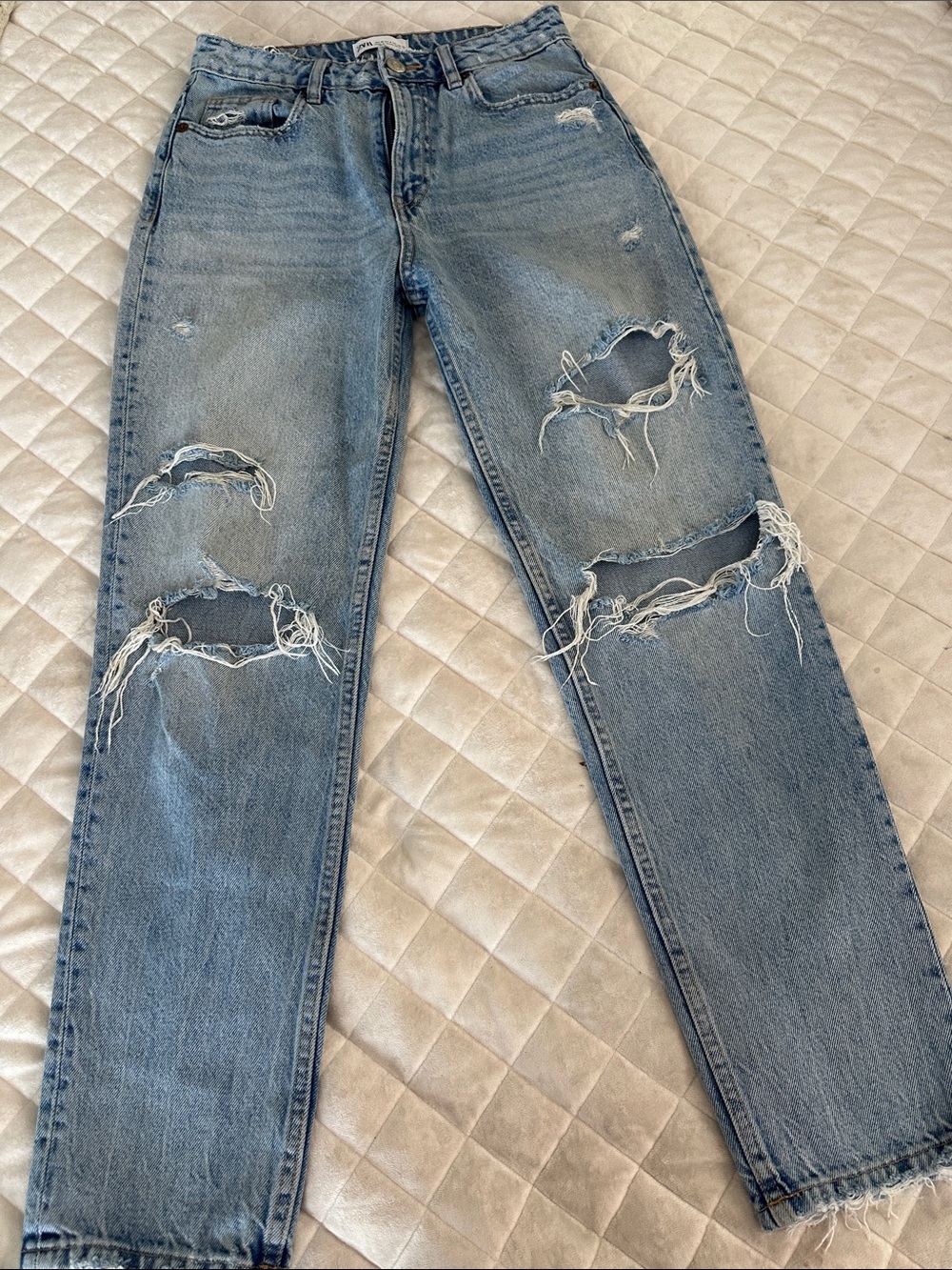 Zara Light Blue Distressed Straight-Leg Jeans